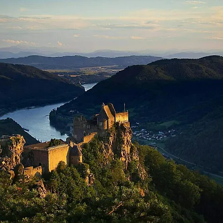Oase - Perle Der Wachau *
